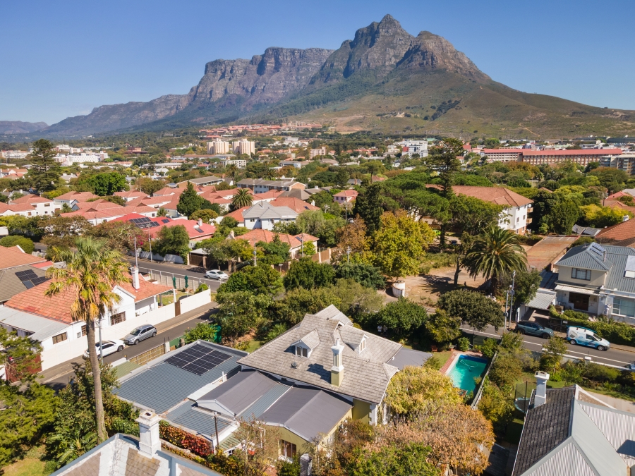 4 Bedroom Property for Sale in Mowbray Western Cape
